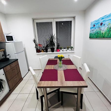 Sparrow Apartmens - Vrabcia Ulica 9, Kosice Exterior photo