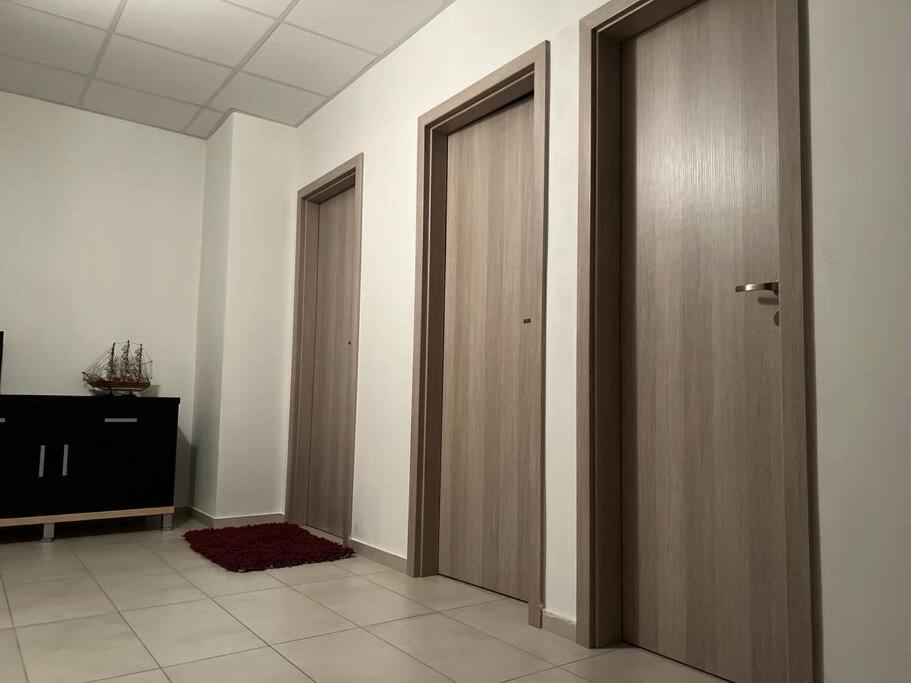 Sparrow Apartmens - Vrabcia Ulica 9, Kosice Exterior photo