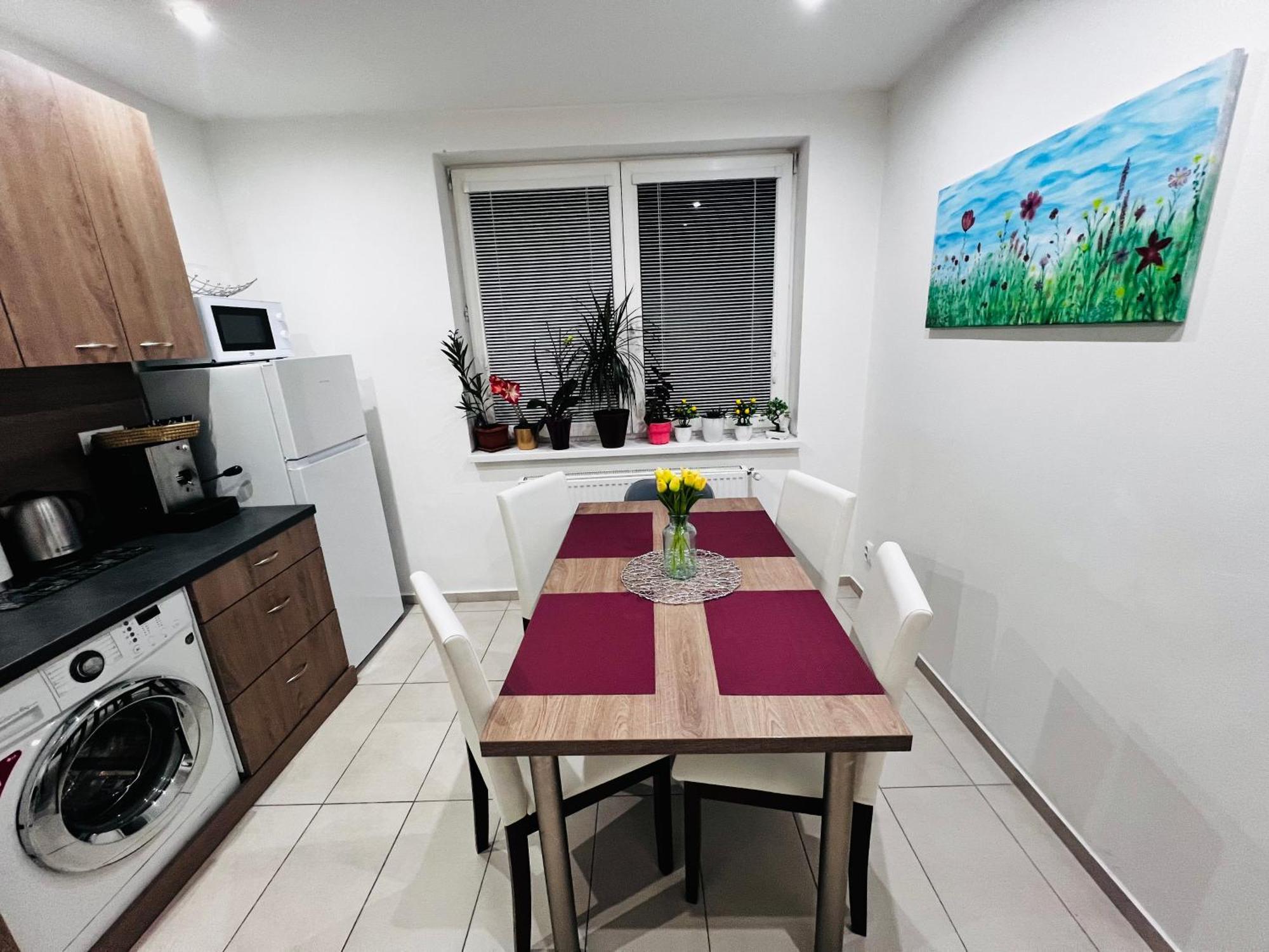 Sparrow Apartmens - Vrabcia Ulica 9, Kosice Exterior photo